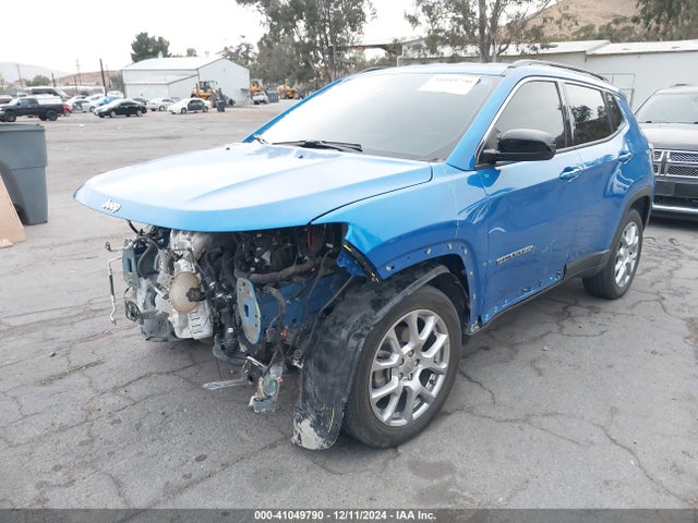 Jeep Compass Latitude Lux 4x4 2022 3C4NJDFB1NT203900 Image 2