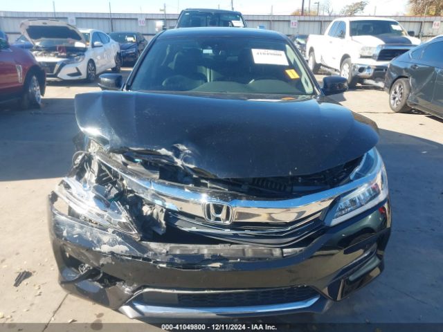 1HGCR3F99HA023942 Honda Accord Touring V6