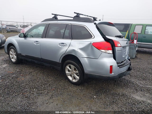 Subaru Outback 2.5i Premium 2014 4S4BRBDC2E3288121 Image 3