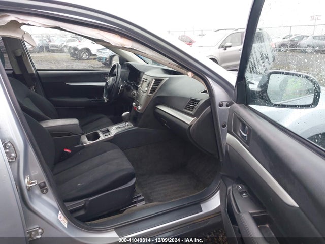 Subaru Outback 2.5i Premium 2014 4S4BRBDC2E3288121 Image 5