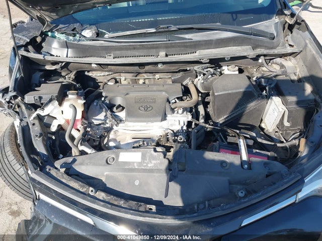 2T3YFREV5JW472864 Toyota Rav4 Limited/platinum