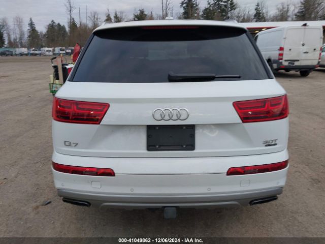 WA1VAAF76JD018617 Audi Q7 3.0t Premium