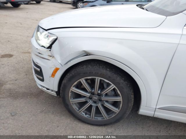 WA1VAAF76JD018617 Audi Q7 3.0t Premium