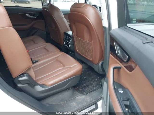 WA1VAAF76JD018617 Audi Q7 3.0t Premium