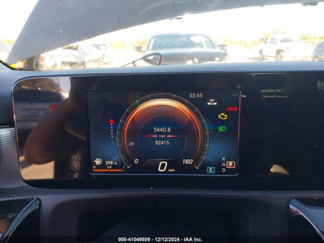 WDD3G4EB6KW033424 Mercedes-Benz A 220