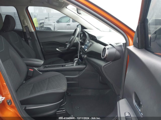 3N1CP5CVXML535362 Nissan KICKS SV