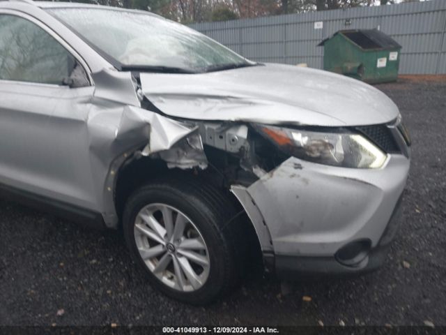 JN1BJ1CR4KW346884 Nissan Rogue Sport Sv