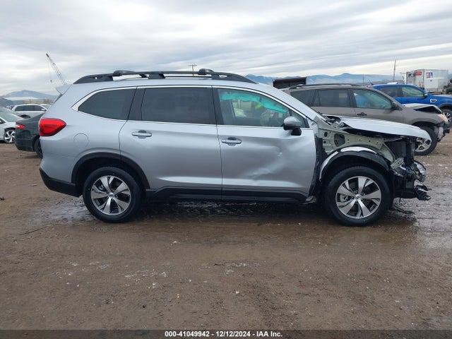 4S4WMAED0P3427313 Subaru Ascent Premium 7-passenger