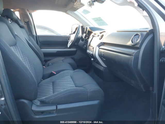 5TFRM5F10JX130474 Toyota Tundra Sr5 4.6l V8