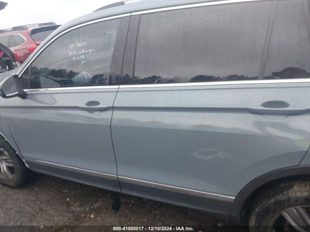 3VV4B7AX8JM207753 Volkswagen Tiguan 2.0t Sel Premium