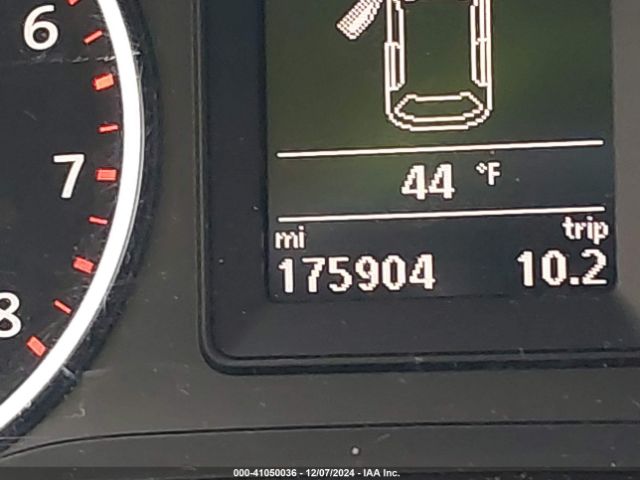 WVGAV7AX1FW567815 Volkswagen TIGUAN SE