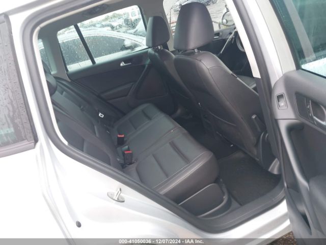 WVGAV7AX1FW567815 Volkswagen TIGUAN SE