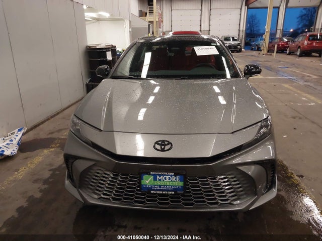 Toyota CAMRY XSE 2025 4T1DBADK0SU512667 Image 12