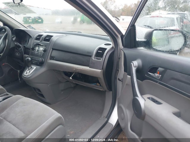 2008 HONDA CR-V JHLRE38568C011401 Photo 4
