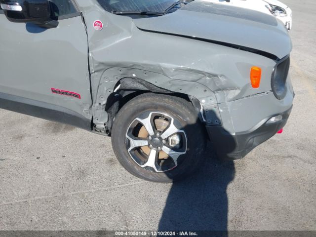 ZACNJDC10NPP00596 Jeep Renegade Trailhawk 4x4