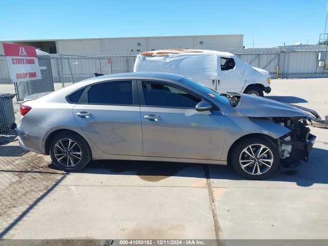 KIA Forte Lxs 2024 3KPF24AD9RE701752 Image 14