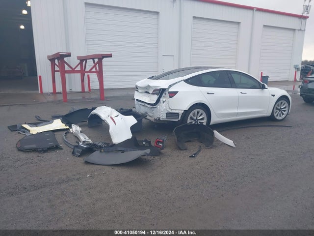2021 TESLA MODEL 3 5YJ3E1EBXMF999202 Photo 3