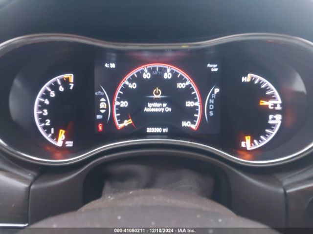 1C4RJECG0FC719105 Jeep Grand Cherokee Overland