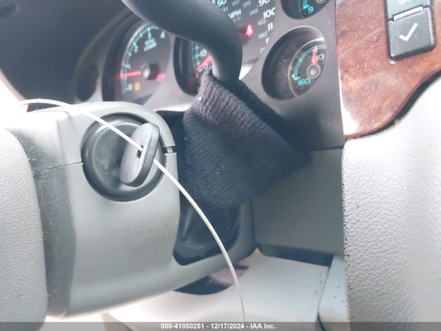 1GNSCBE02ER215152 Chevrolet Tahoe Lt