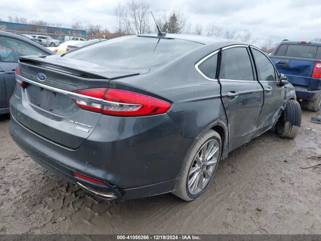 Ford Fusion Platinum 2017 3FA6P0K99HR272002 Image 4