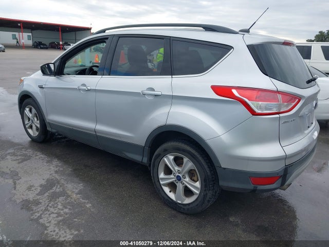 1FMCU0GX3EUB62060 Ford ESCAPE SE