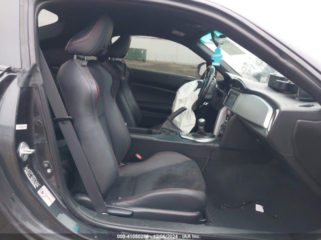 JF1ZCAC12E8604754 Subaru Brz Limited