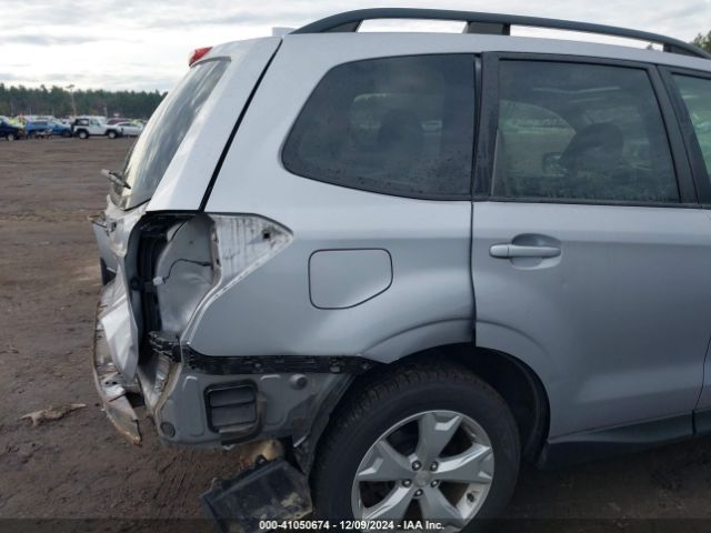 JF2SJADC0GH485933 Subaru Forester 2.5i Premium