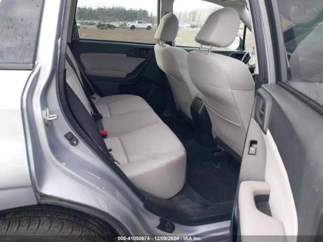 JF2SJADC0GH485933 Subaru Forester 2.5i Premium