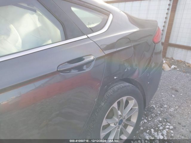 3FA6P0HD8KR213591 Ford FUSION SE