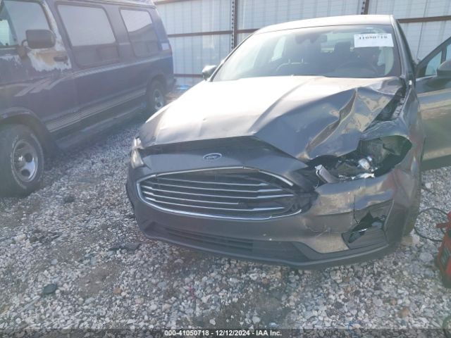 3FA6P0HD8KR213591 Ford FUSION SE