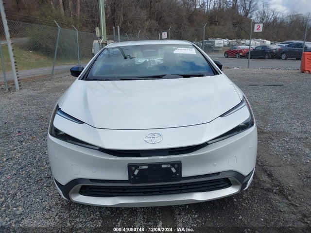 JTDACACUXP3004064 Toyota Prius Prime Se