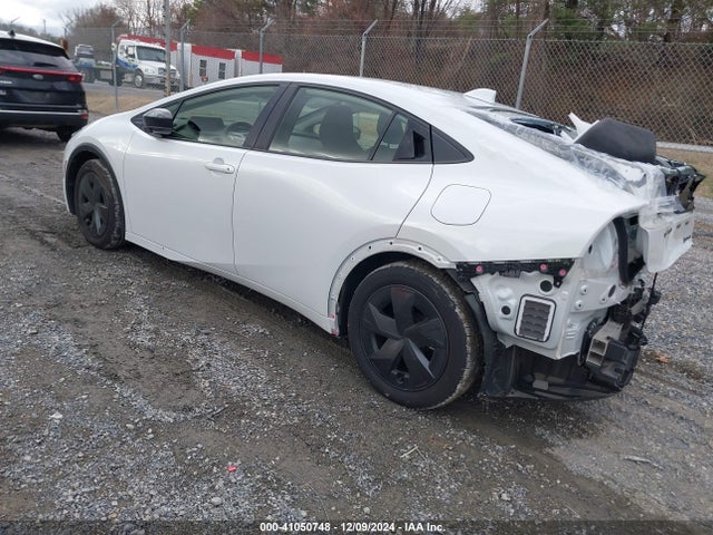 JTDACACUXP3004064 Toyota Prius Prime Se