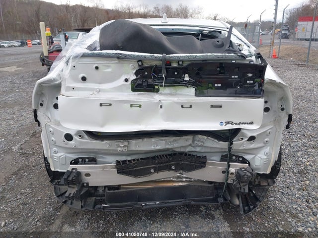 JTDACACUXP3004064 Toyota Prius Prime Se