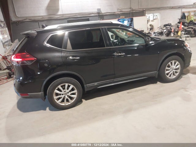 Nissan ROGUE SV 2017 KNMAT2MT5HP574527 Image 4