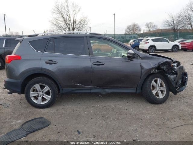 JTMRFREV3EJ004754 Toyota Rav4 Xle