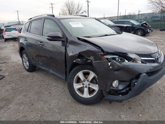 JTMRFREV3EJ004754 Toyota Rav4 Xle
