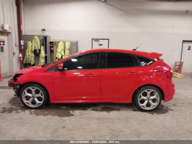 1FADP3L94EL212243 Ford FOCUS ST