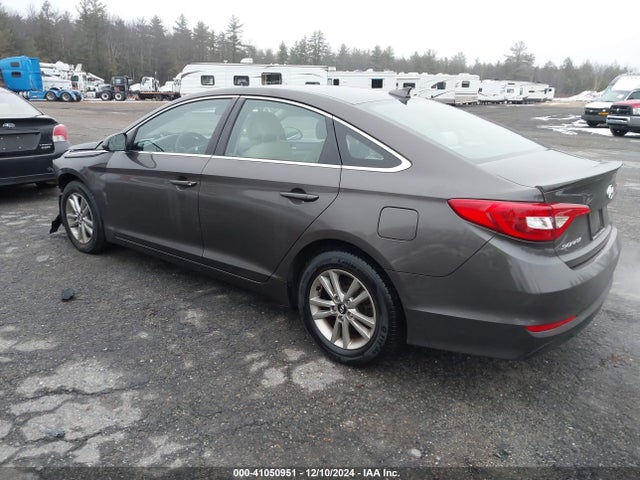 Hyundai SONATA SE 2016 5NPE24AF0GH295690 Image 3