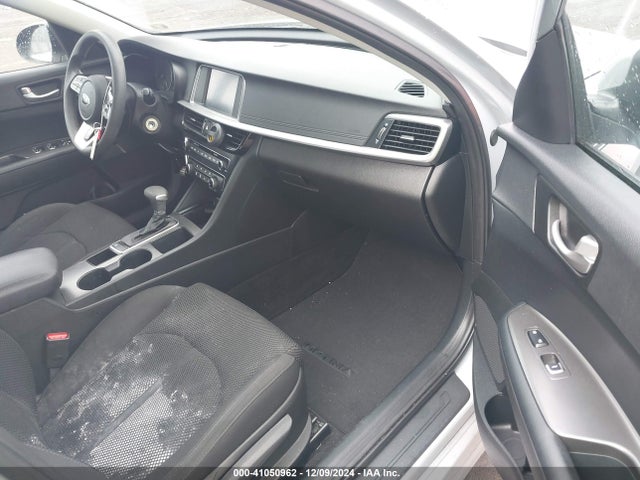 5XXGT4L33KG308851 KIA Optima Lx