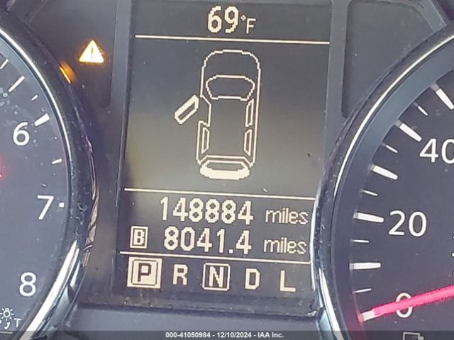 JN8AS5MT7FW662300 Nissan Rogue Select S