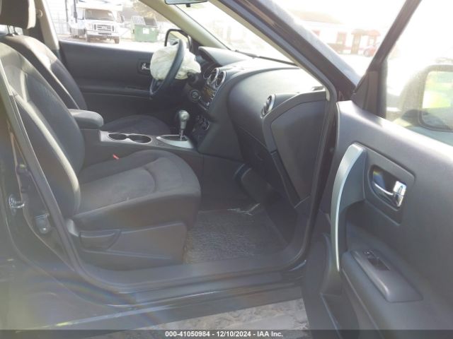 JN8AS5MT7FW662300 Nissan Rogue Select S