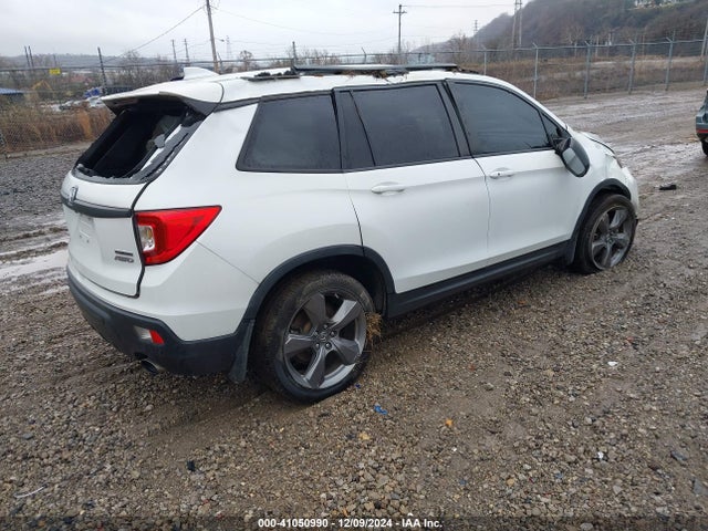 Honda Passport Touring 2019 5FNYF8H98KB024599 Image 4