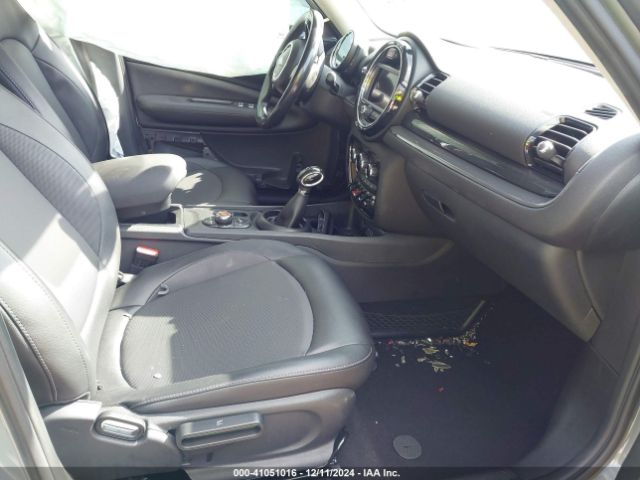 WMWLN5C56J2E34125 Mini Clubman Cooper