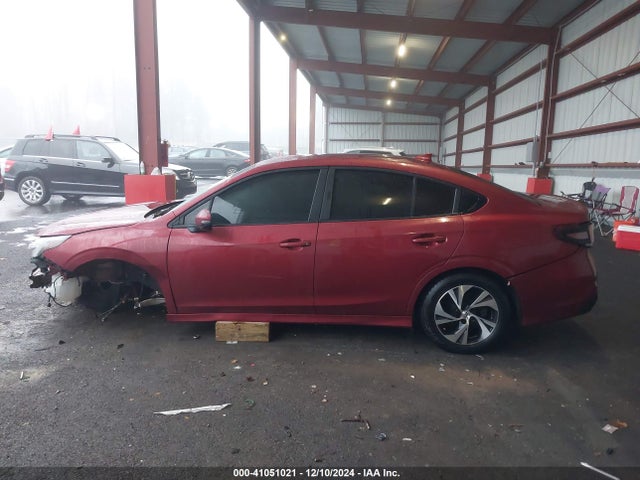 4S3BWAC69P3012993 Subaru Legacy Premium