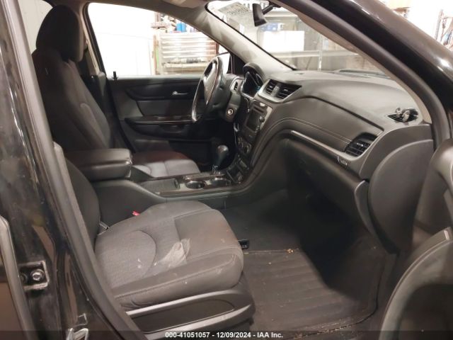 1GNKVHKD4HJ128828 Chevrolet Traverse 2lt