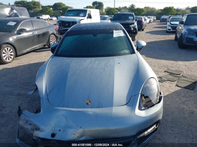 WP0AA2A70KL100349 Porsche PANAMERA 4