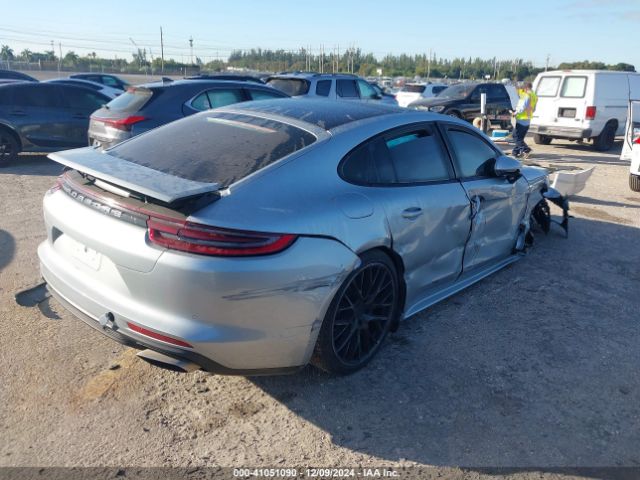WP0AA2A70KL100349 Porsche PANAMERA 4