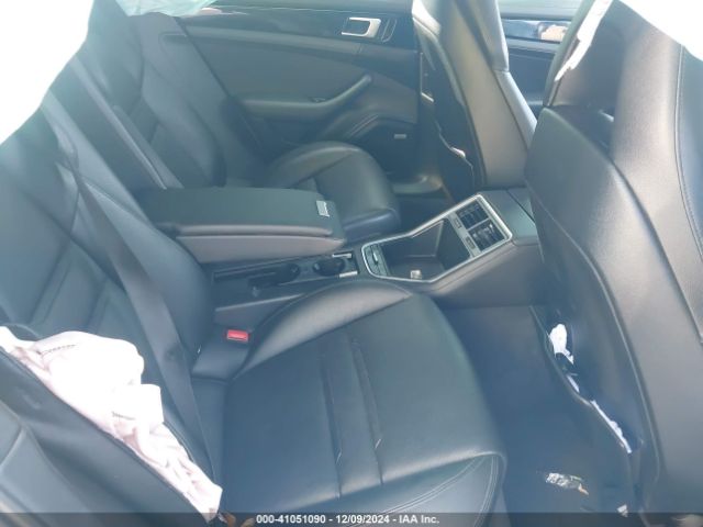 WP0AA2A70KL100349 Porsche PANAMERA 4