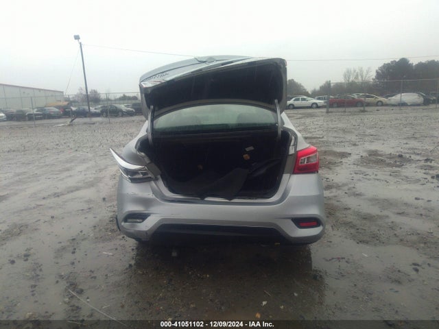 3N1AB7AP0HY295818 Nissan SENTRA S