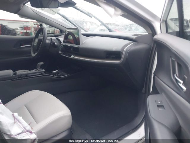 2024 TOYOTA PRIUS JTDACAAU7R3031762 Photo 4